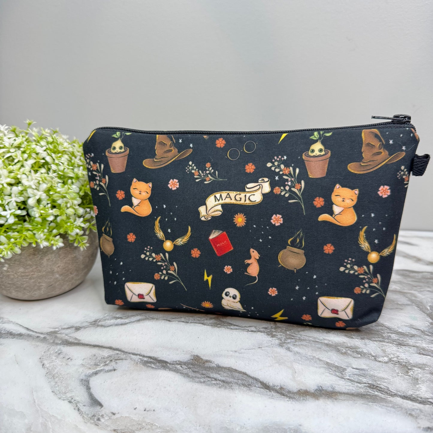 Pouch - Magic Black Background